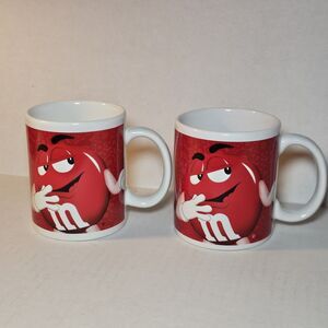 2013 Set Of 2 M&M's Candy RED AND YELLOW Coffee Mug Original M&MS Megatoys
